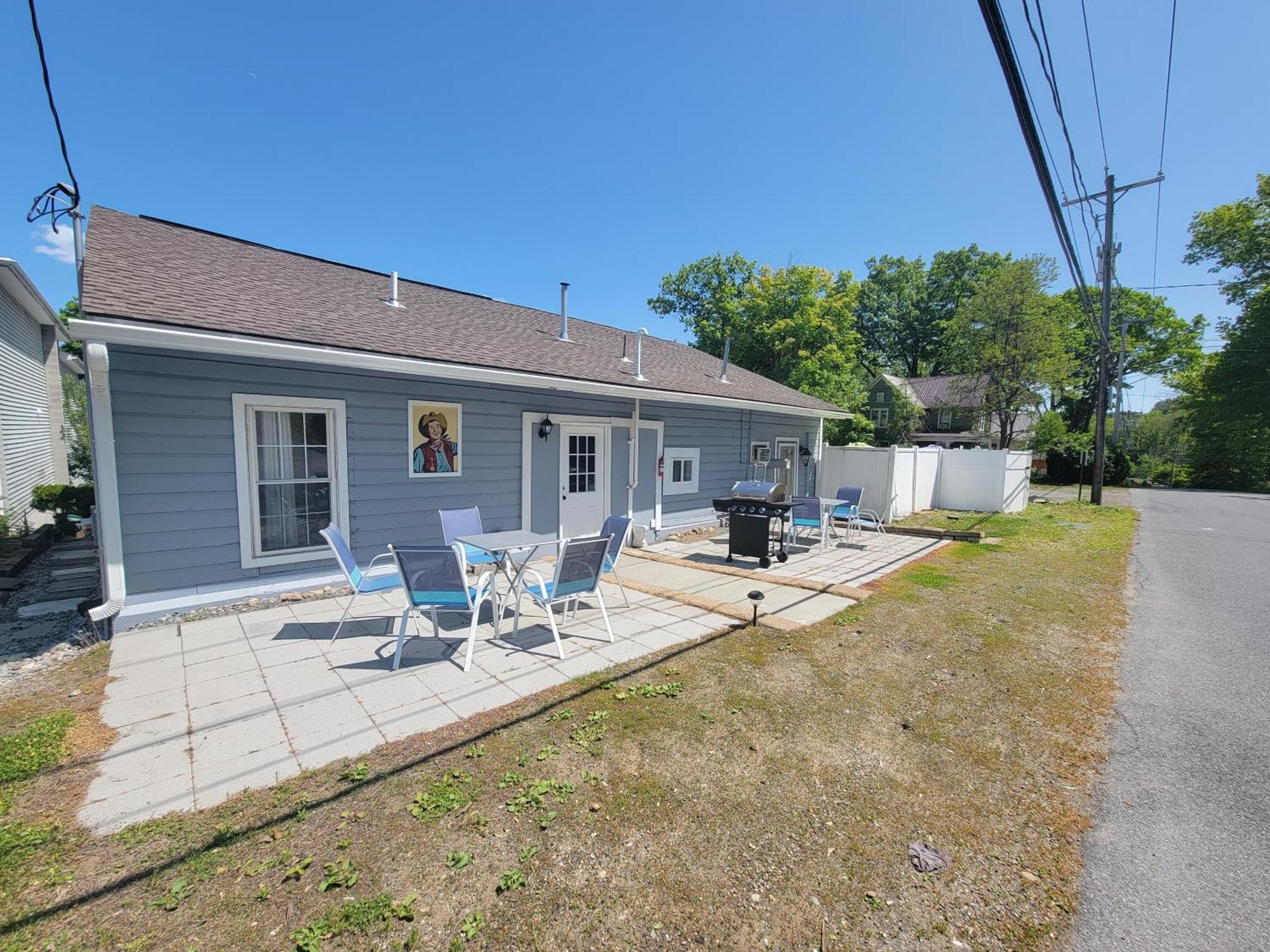 Windsor Motel Lake George Exterior photo