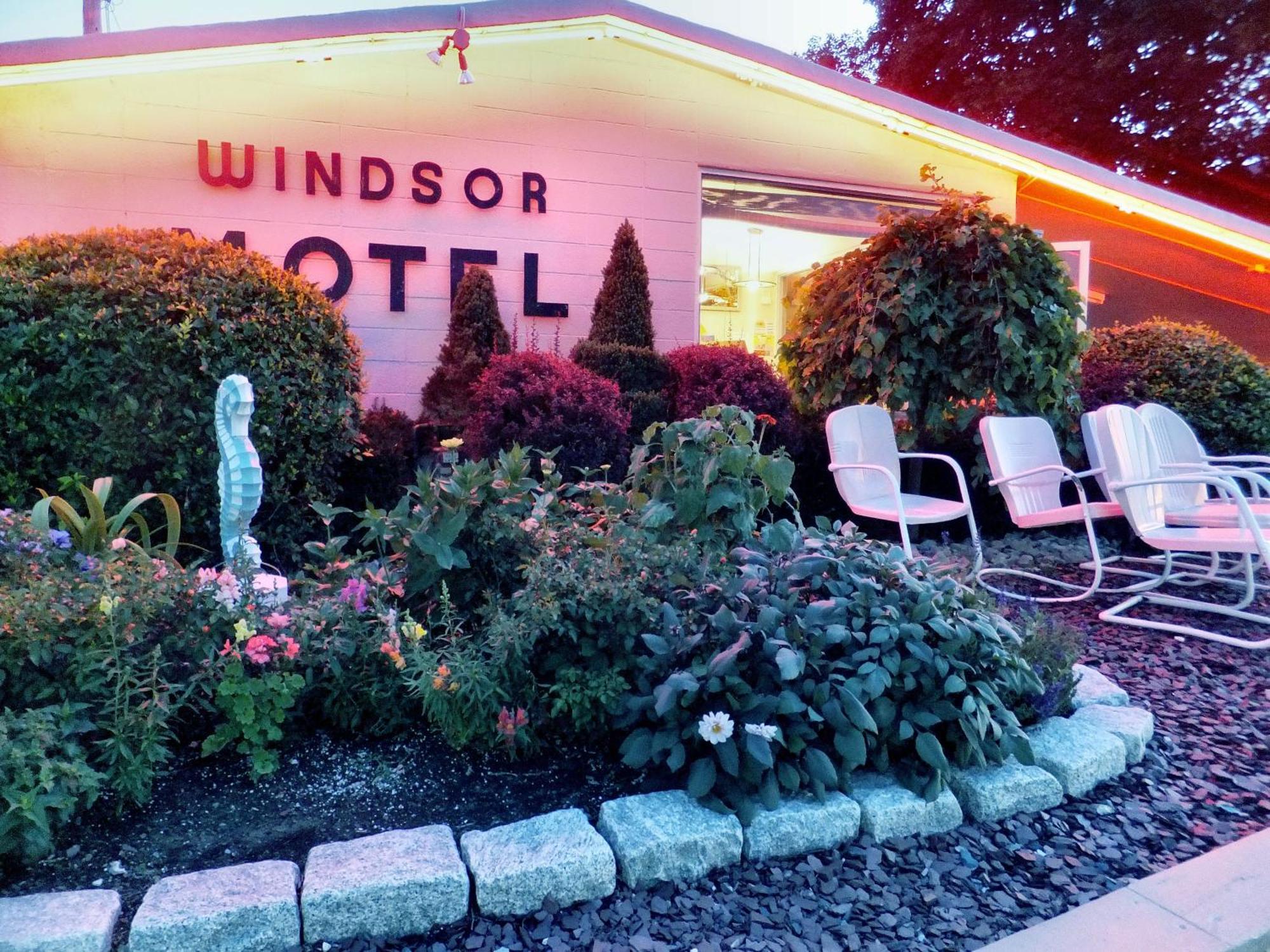 Windsor Motel Lake George Exterior photo